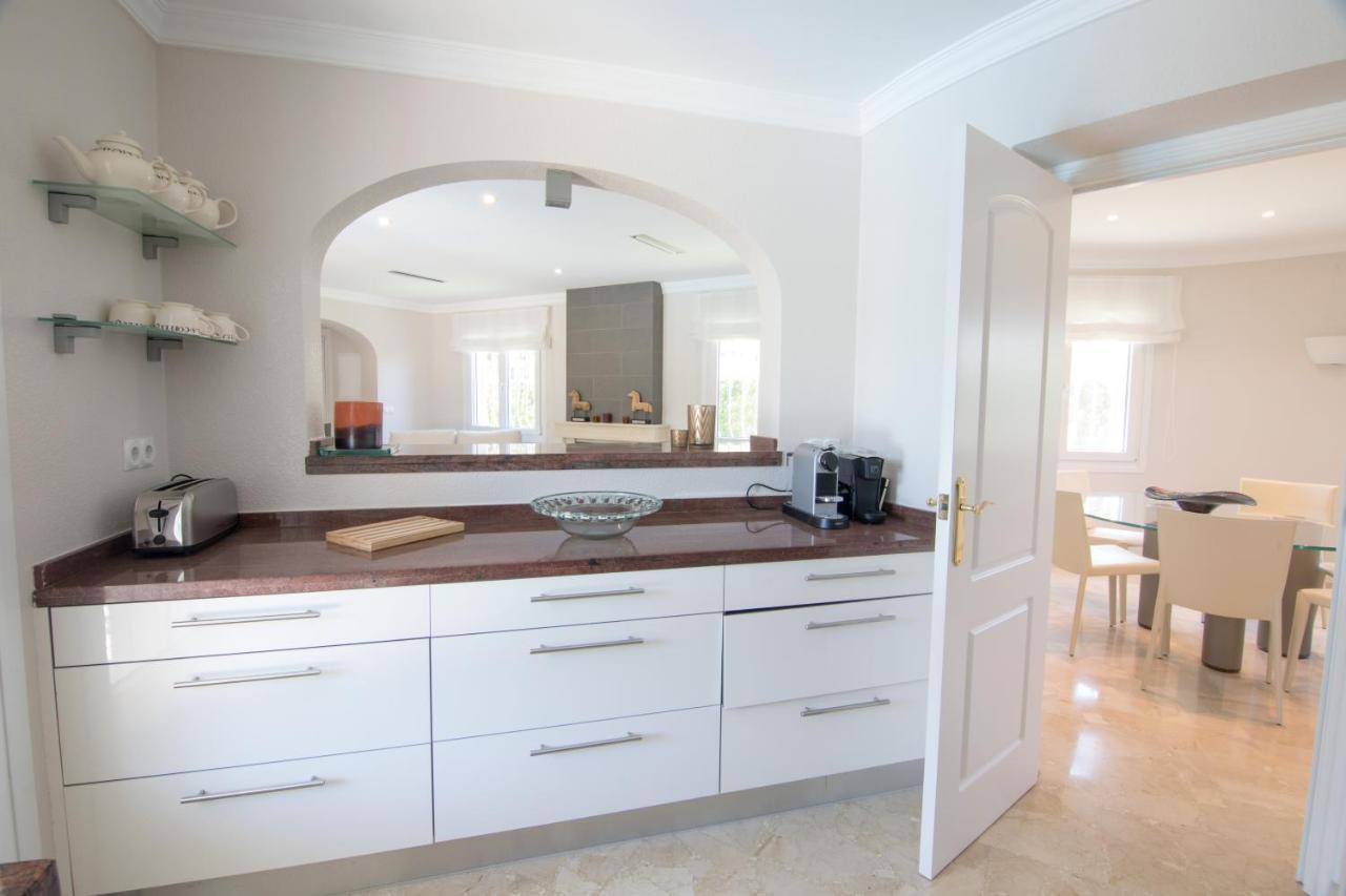 Villa Casa Cyriel à Oliva Extérieur photo